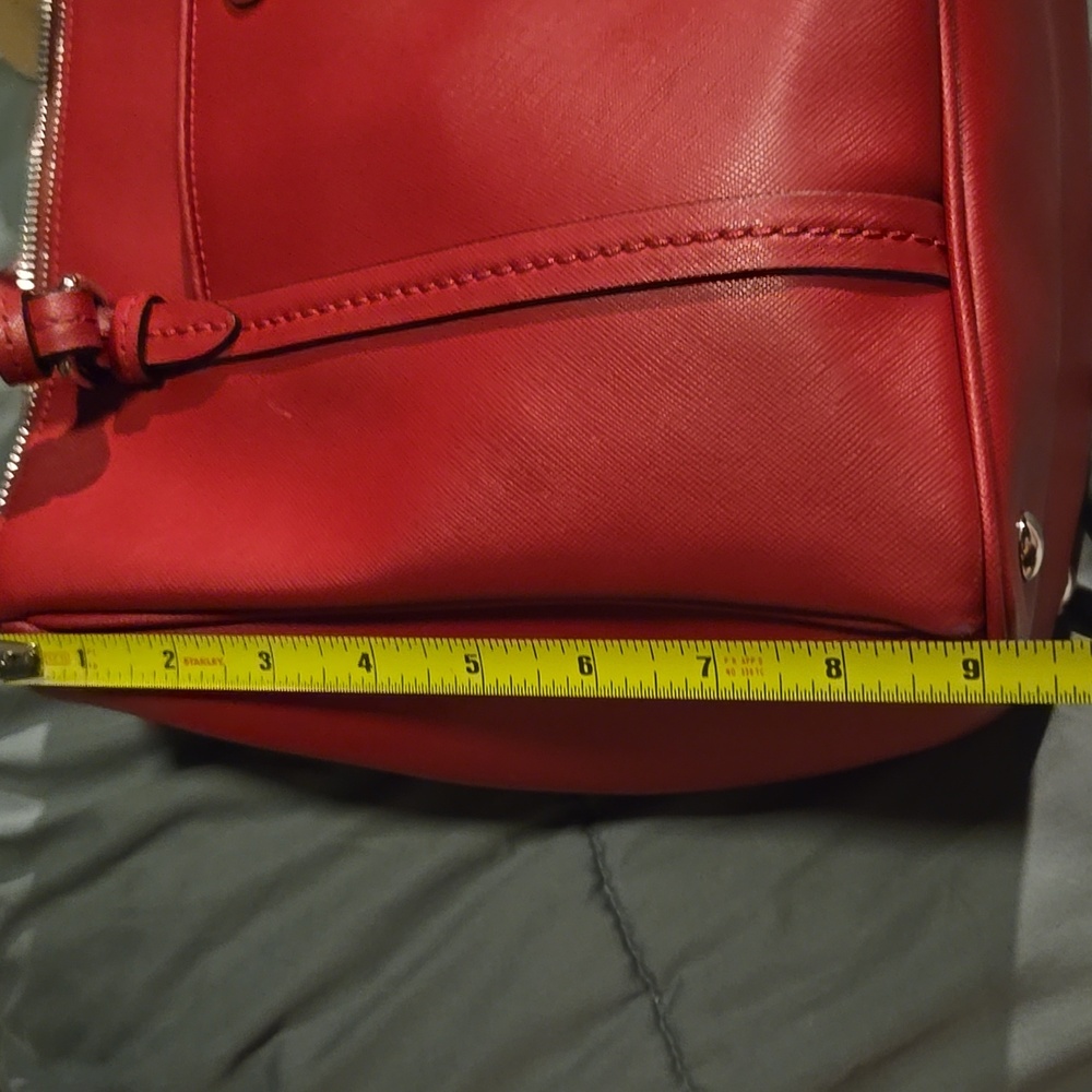 Coach Raspberry Leather Women's Bag - Picture 7 of 7